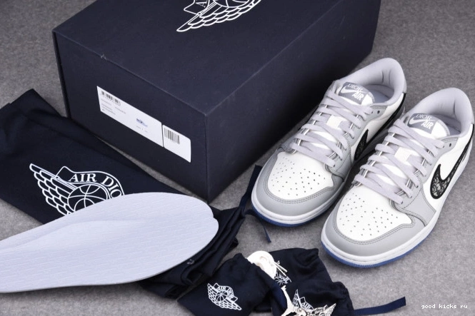 80% Off Sale 1 LOW DR box) shoe JORDAN OG (DR CN8607-002 X 0712